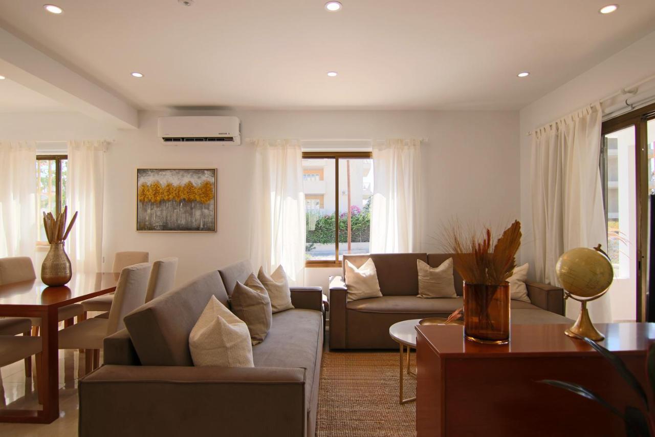 Phaedrus Living: City View Luxury Flat Androcleous Pafos Dış mekan fotoğraf