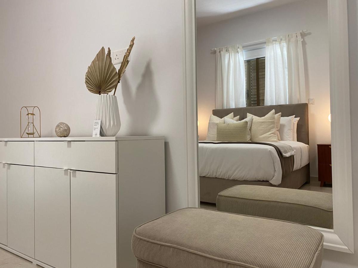 Phaedrus Living: City View Luxury Flat Androcleous Pafos Dış mekan fotoğraf